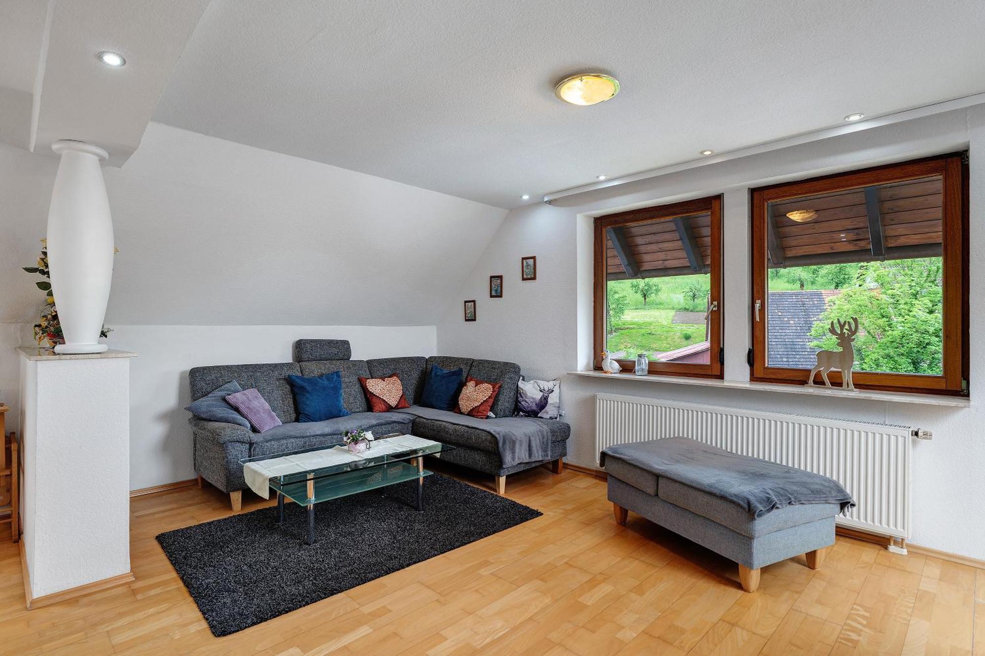 Ferienwohnung Serr เลาฟ์ ภายนอก รูปภาพ
