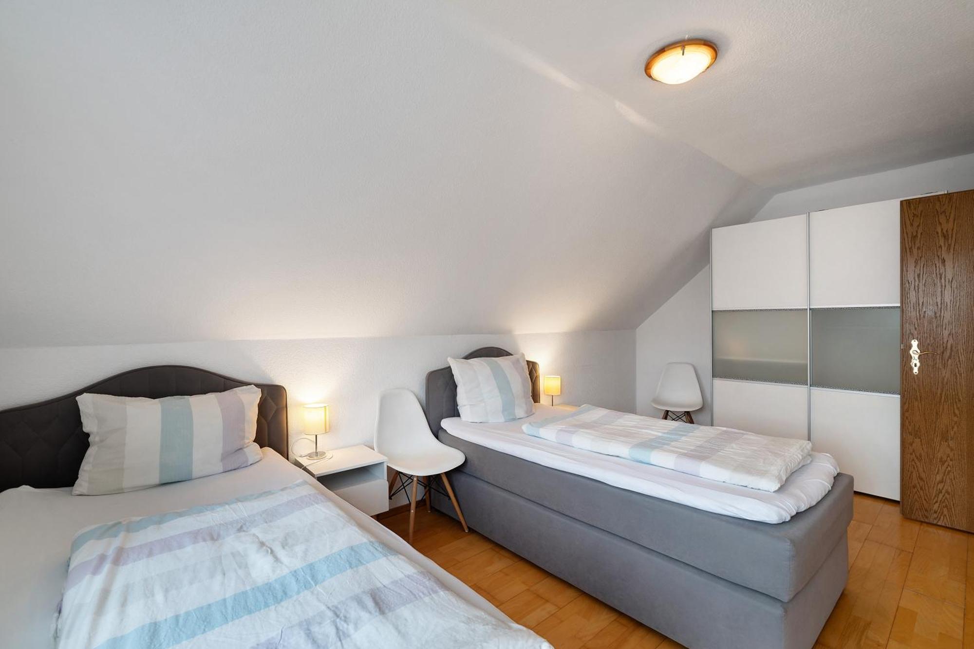 Ferienwohnung Serr เลาฟ์ ภายนอก รูปภาพ