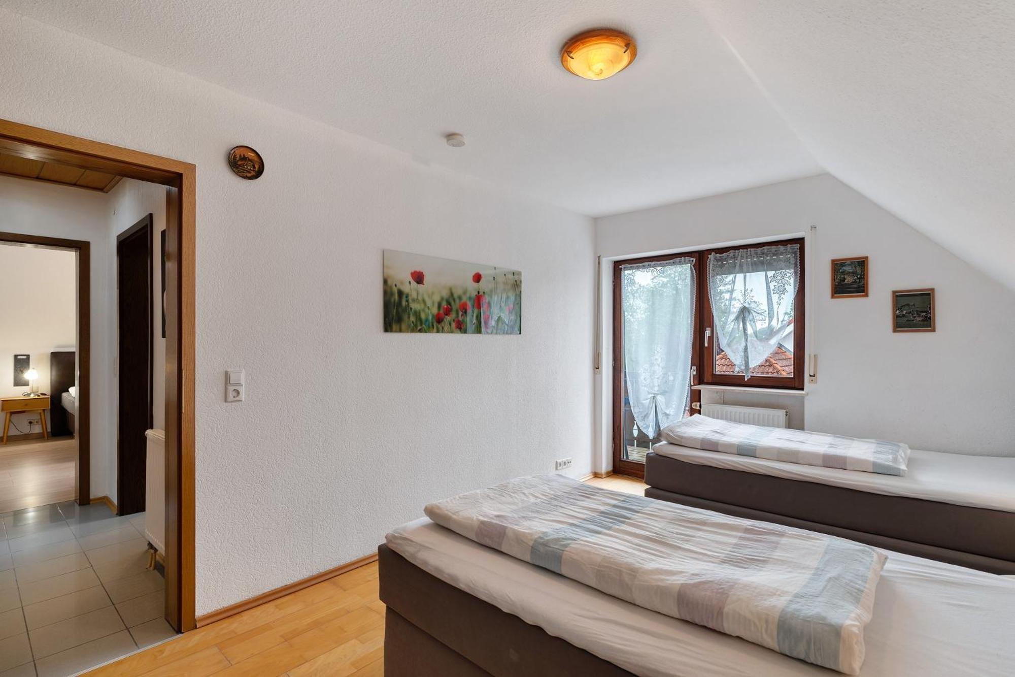 Ferienwohnung Serr เลาฟ์ ภายนอก รูปภาพ
