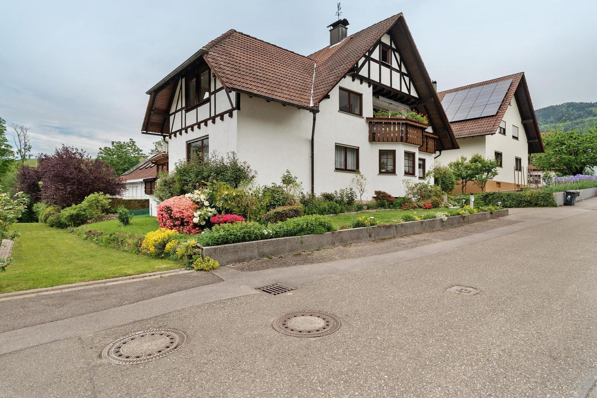 Ferienwohnung Serr เลาฟ์ ภายนอก รูปภาพ